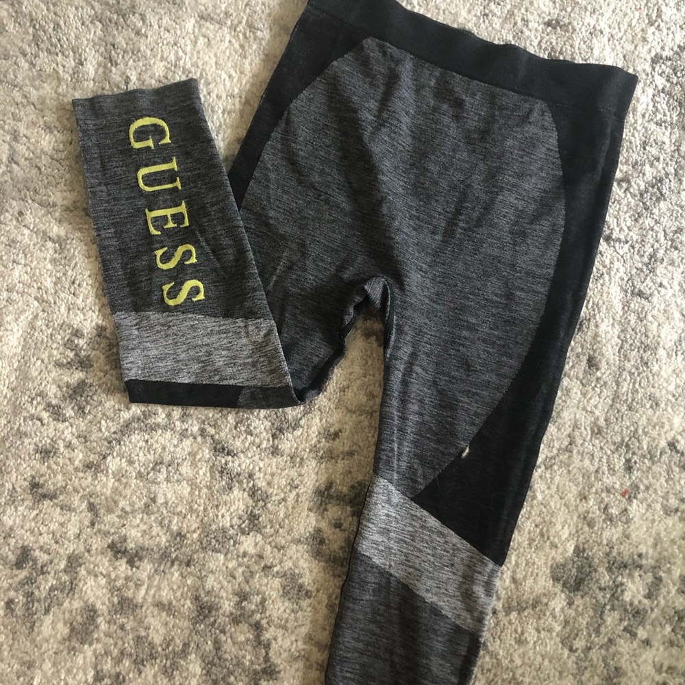 Guess brand cropped leggings. Slightly high wasted